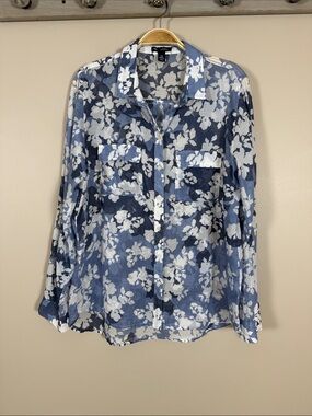 GAP Blue and White Floral Button-Down Shirt